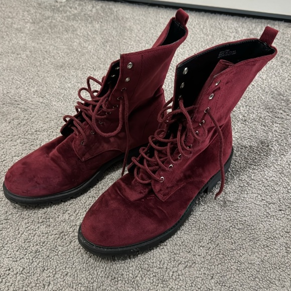 women’s red/pink velvet boots size 8 - Picture 4 of 4